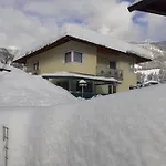 Haus Helga Apartmán *