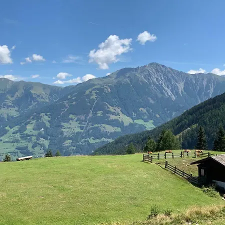 Haus Helga Apartamento *