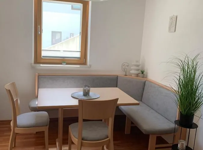 Haus Helga アパート